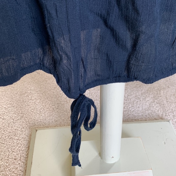 Hollister Top - Picture 4 of 7